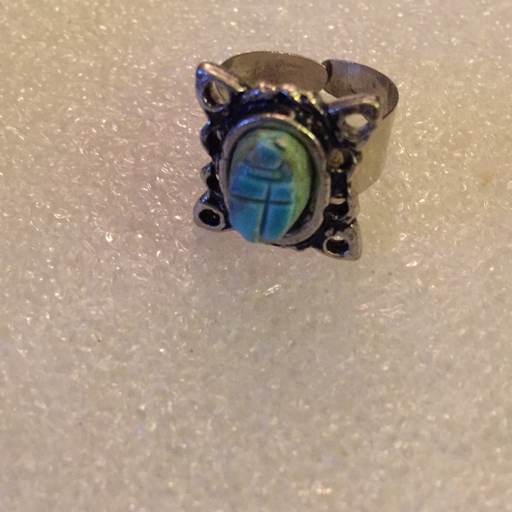 Vintage scollop turquoise ring
